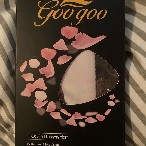 Clip In Hair Extensions - Picture 5 of 5